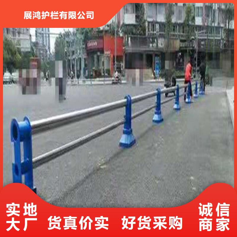 复合管公路护栏表面光滑