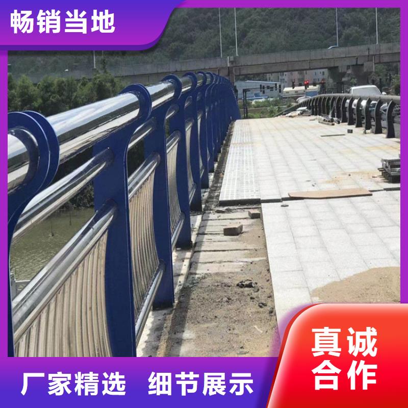 小型公路防撞立柱自洁性能好