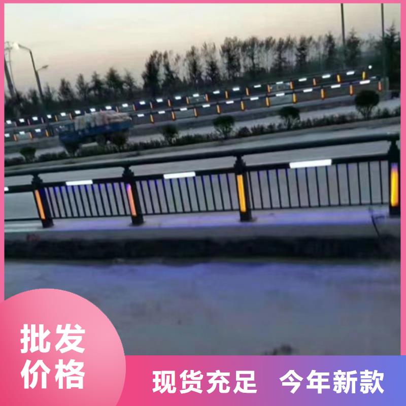 公路防撞护栏应用广泛