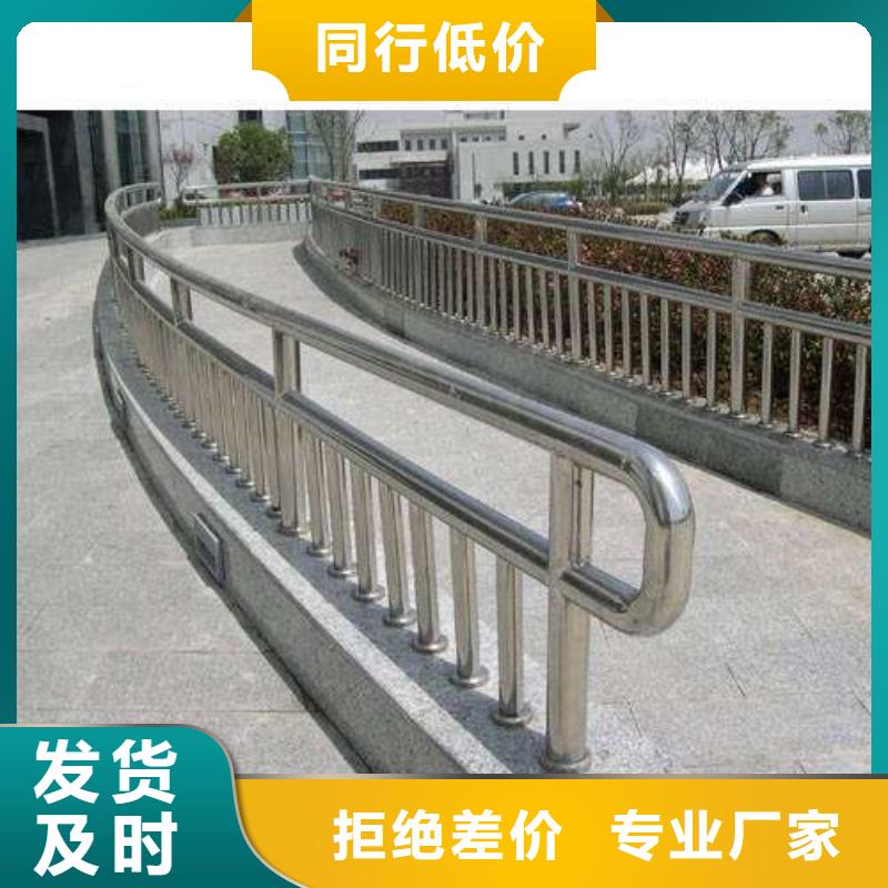 道路护栏_钢板立柱大量现货