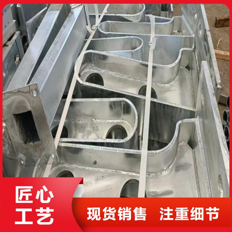 立柱图片大全无中间商